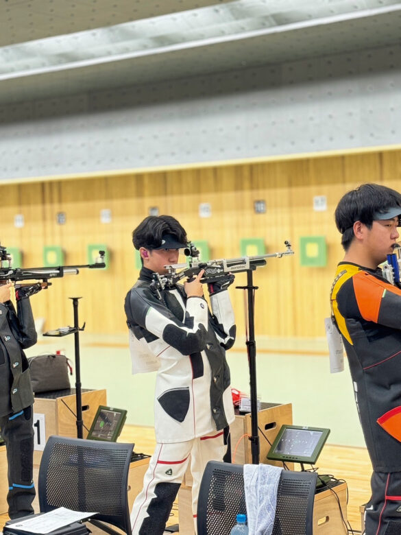 法学部の学生が射撃部で活躍しています