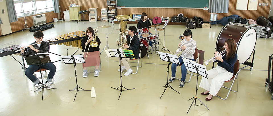 吹奏楽部