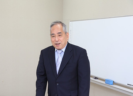 岡山商科大学・学長・井尻昭夫が山陽新聞賞（教育功労）を受賞しました。