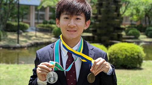 【ウェイトトレーニング部】世界クラシックパワーリフティング選手権大会第3位　および　全日本学生パワーリフティング選手
